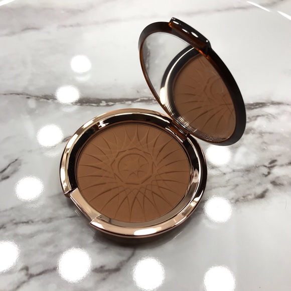 Estee Lauder Bronze Goddess Ultimate Matte Bronzer - Picture 2 of 7